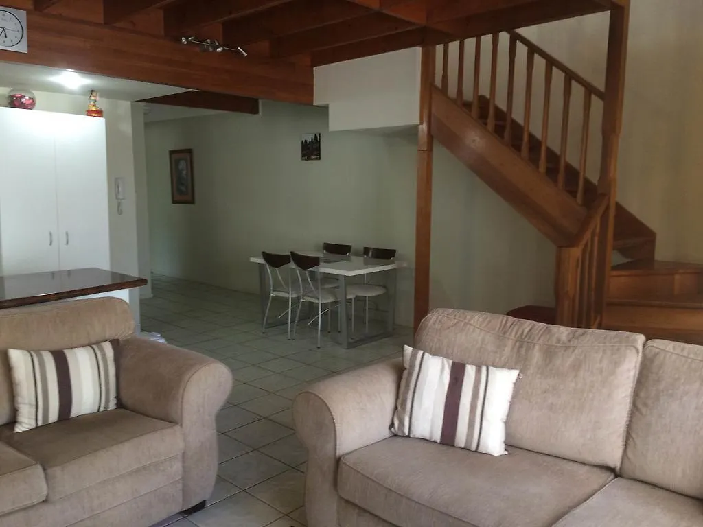 Santa Fe Apartments 拉布拉多 公寓式酒店